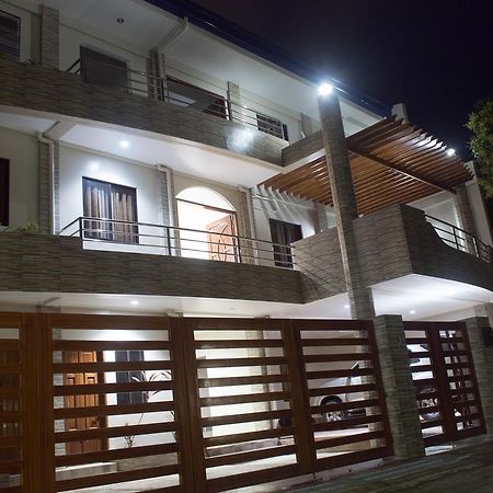 Bed and Breakfast Abeth'S Haven Puerto Princesa Exterior foto